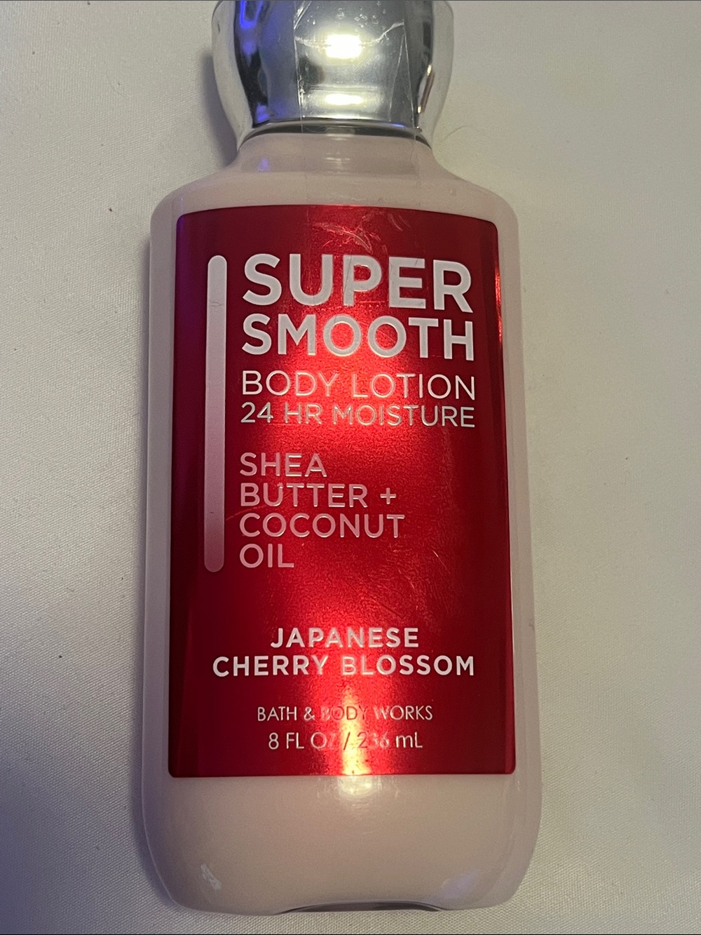 Bath & Body Works Super Smooth Japanese Cherry Blossom Body Lotion 8 FL.OZ